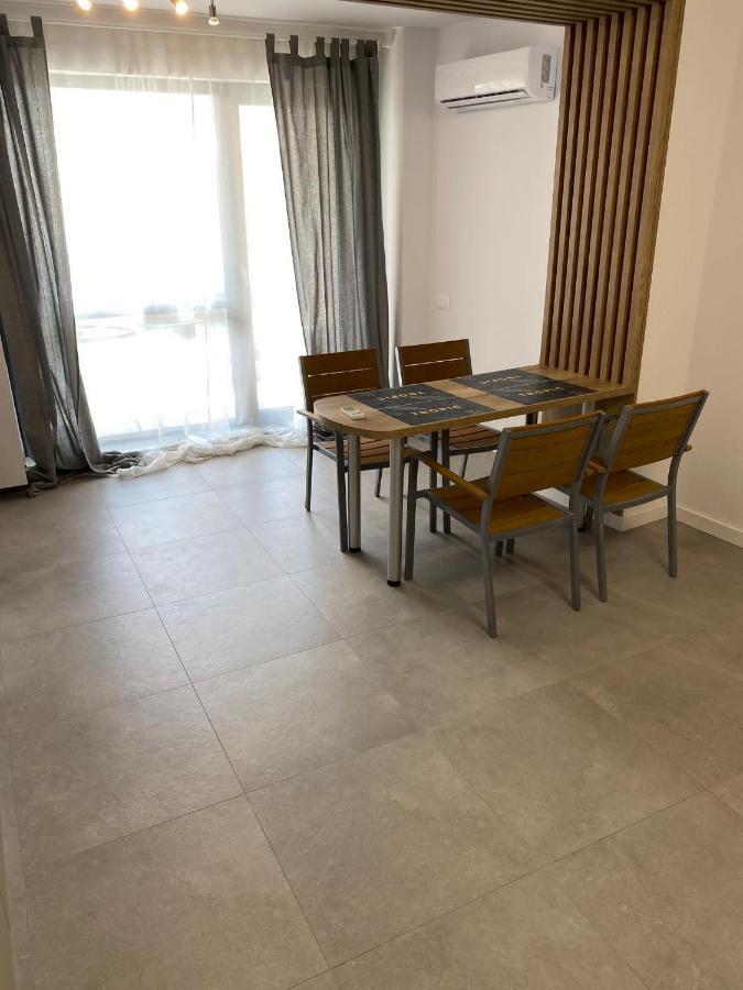 Catedral Apartment Bukares Bagian luar foto
