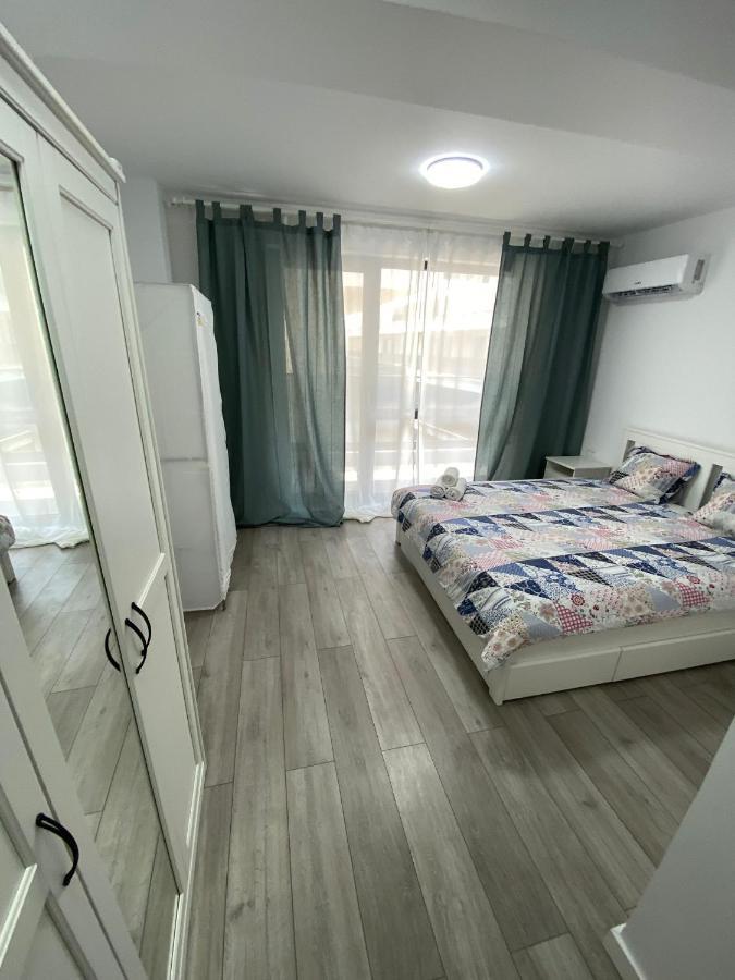 Catedral Apartment Bukares Bagian luar foto