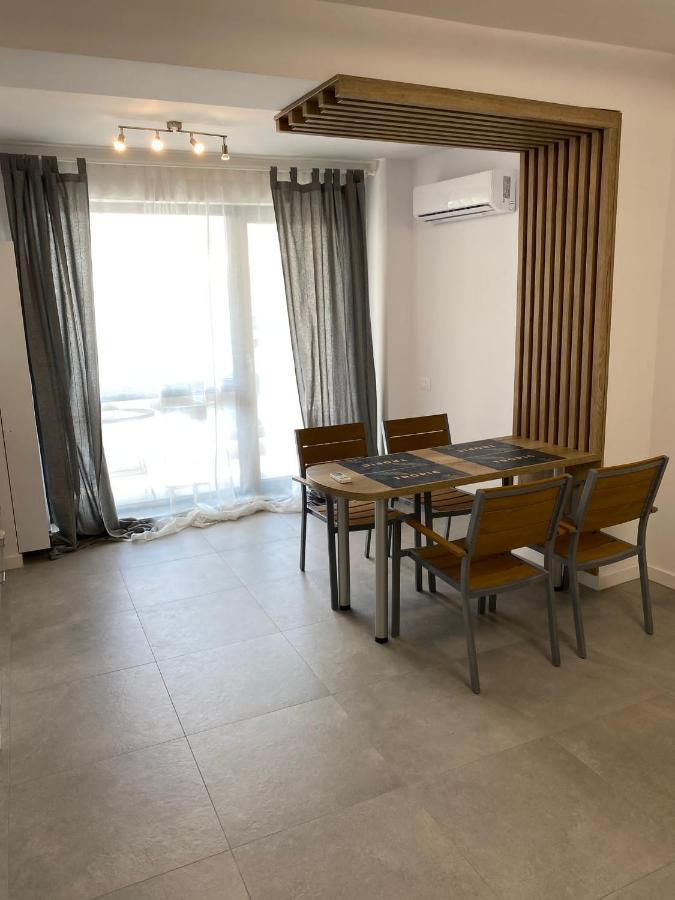 Catedral Apartment Bukares Bagian luar foto