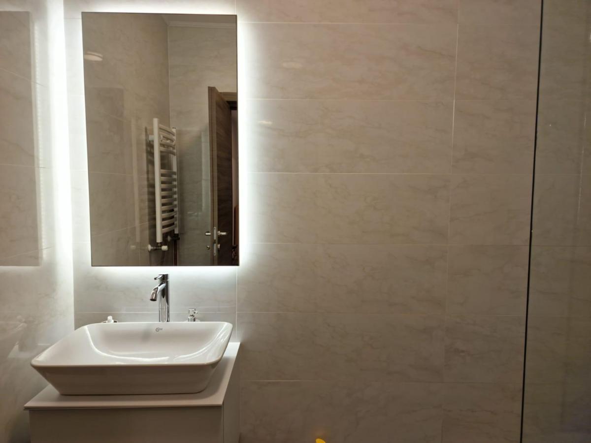 Catedral Apartment Bukares Bagian luar foto