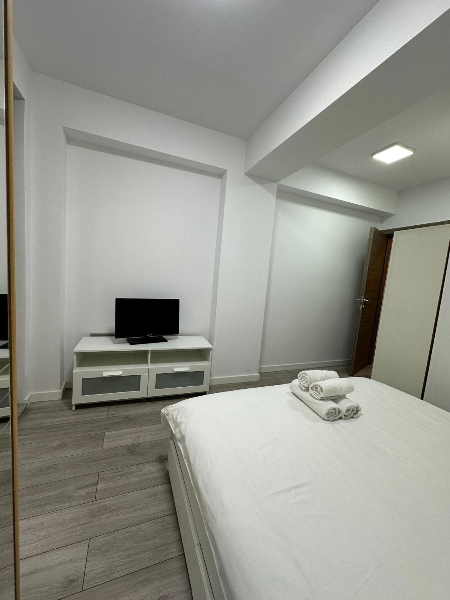 Catedral Apartment Bukares Bagian luar foto