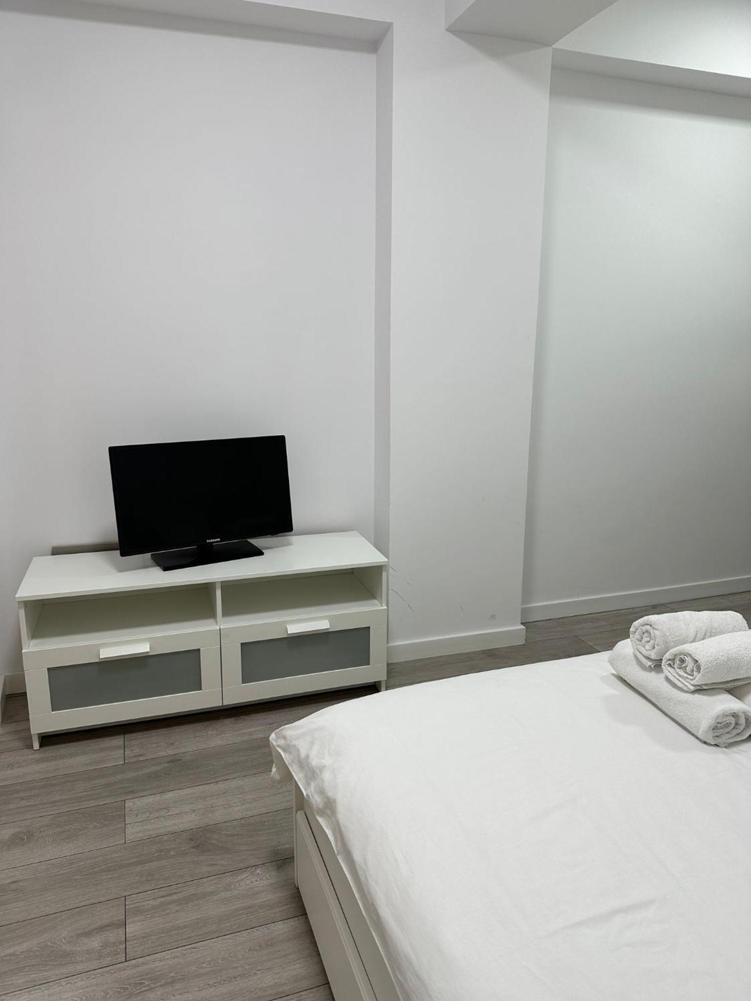 Catedral Apartment Bukares Bagian luar foto