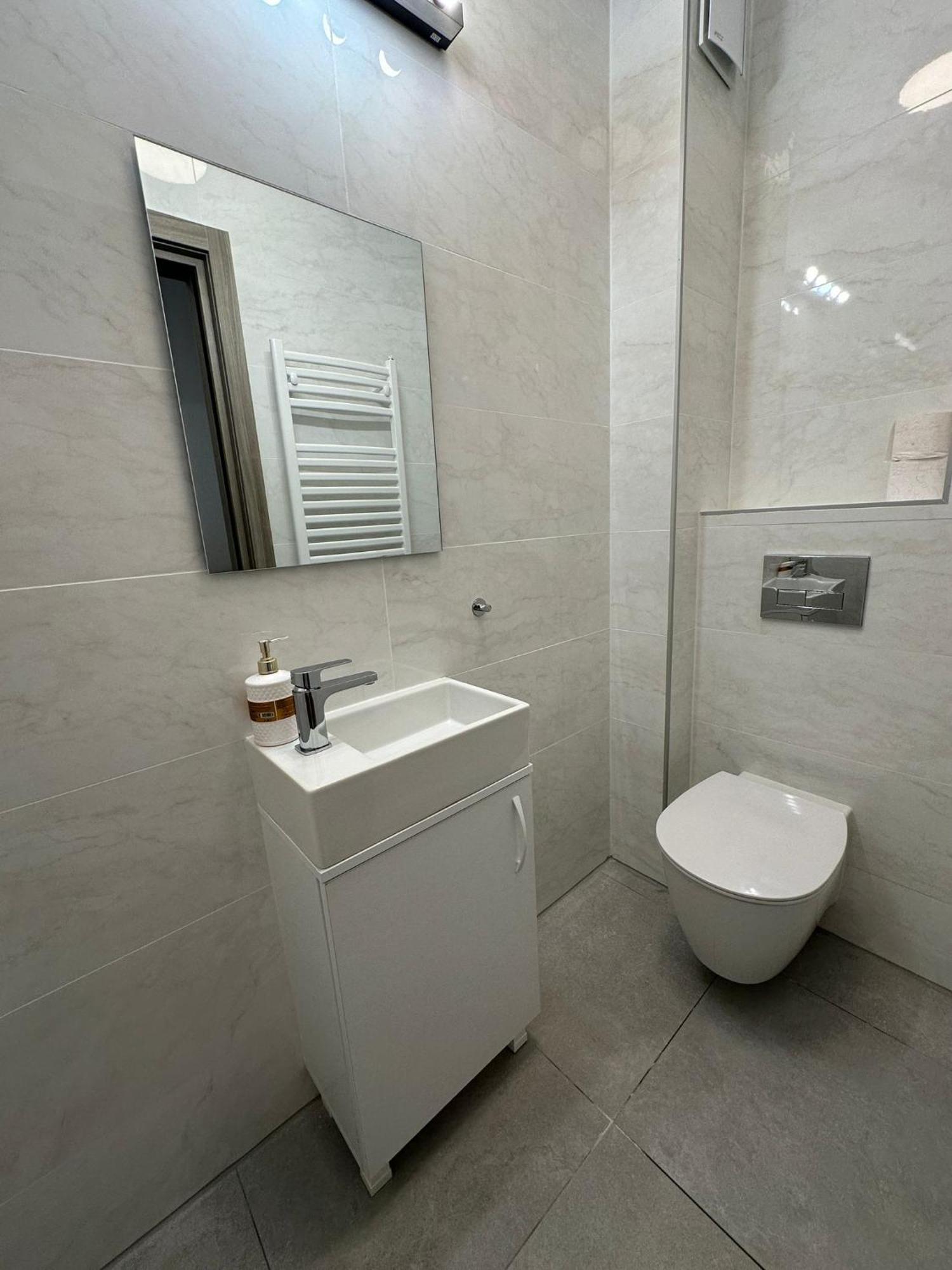 Catedral Apartment Bukares Bagian luar foto